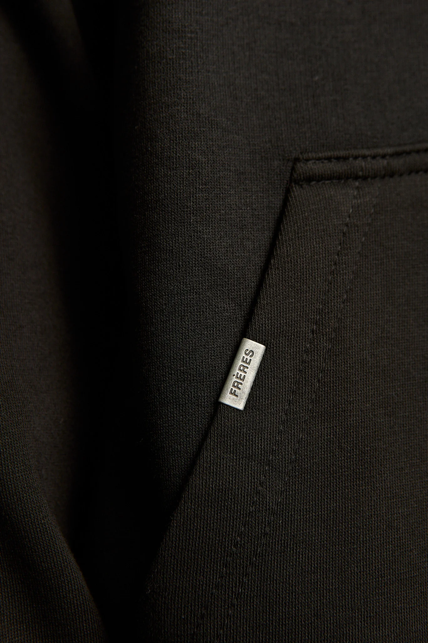 Buzo Regular Logo - Negro - Image 5