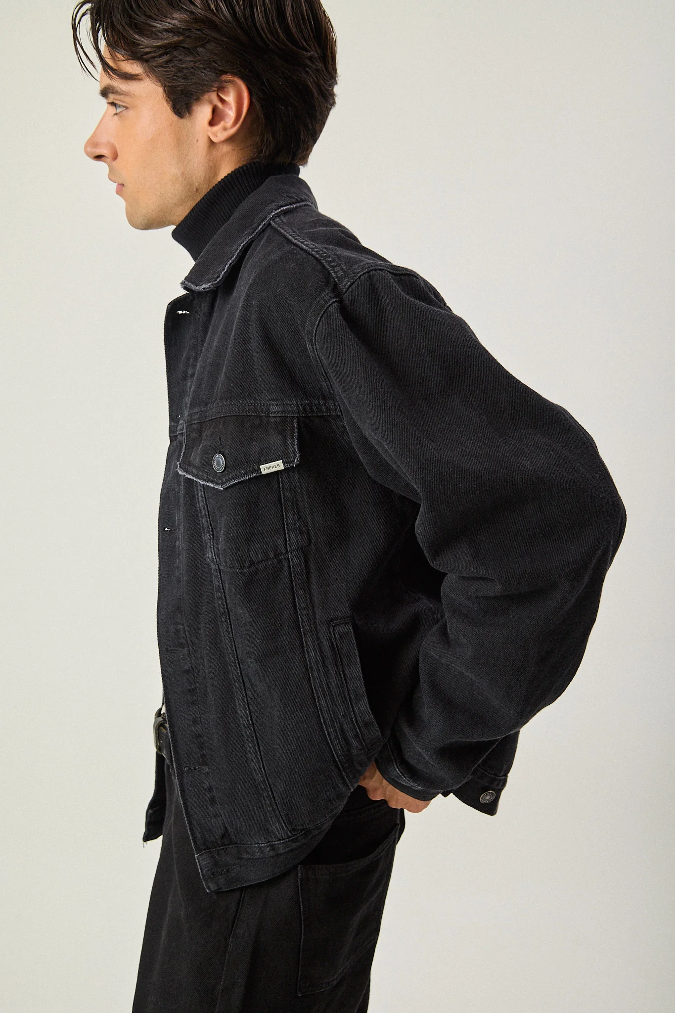 Campera de Jean Clásica - Negra - Image 4