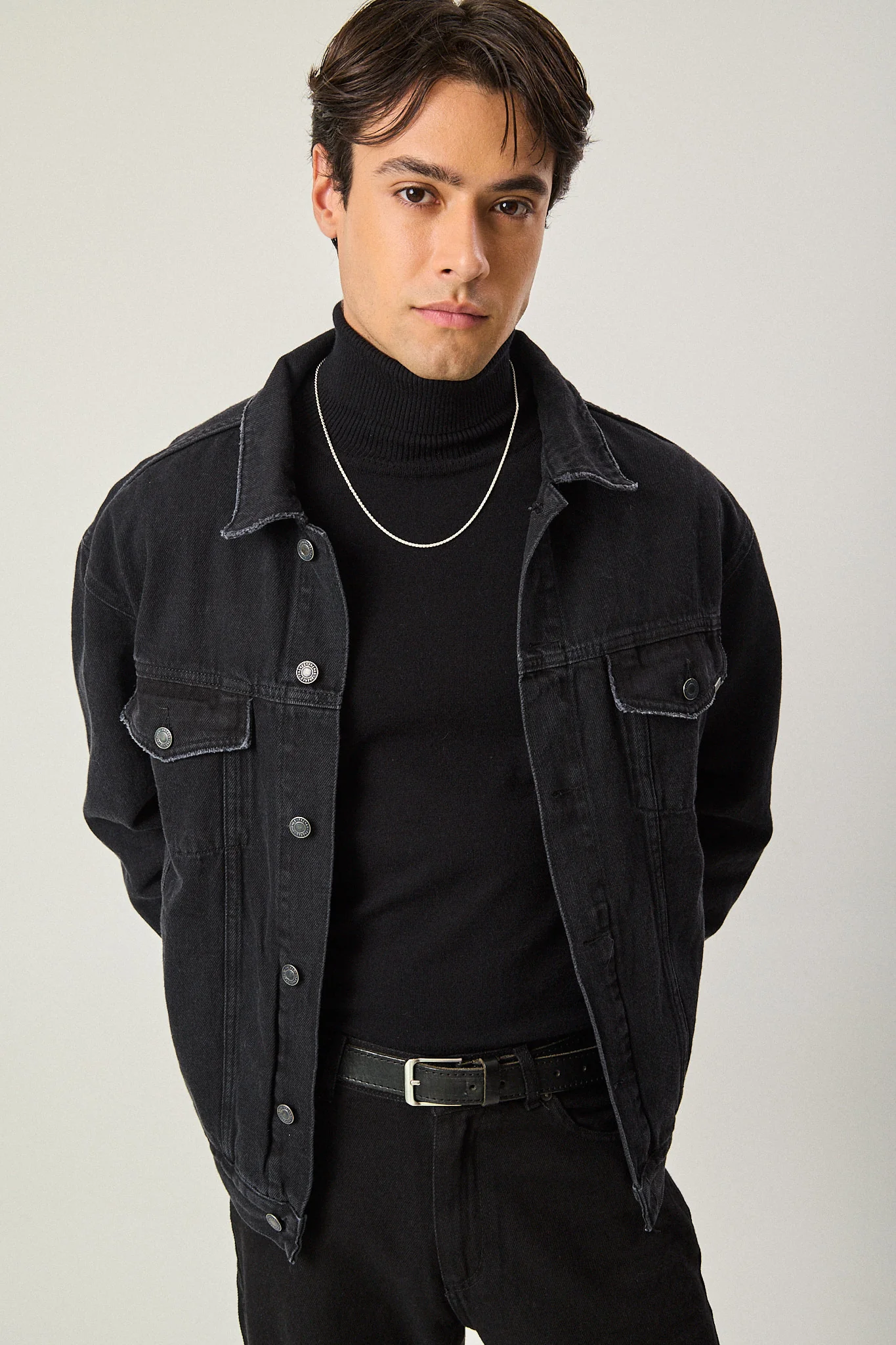Campera de Jean Clásica - Negra - Image 5