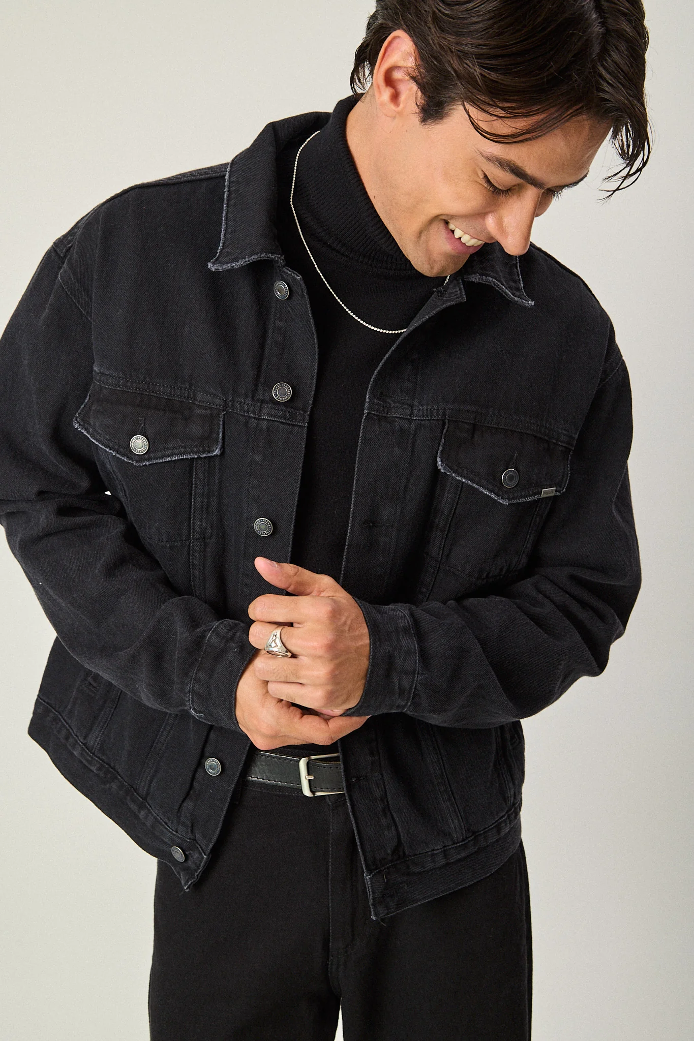 Campera de Jean Clásica - Negra - Image 6